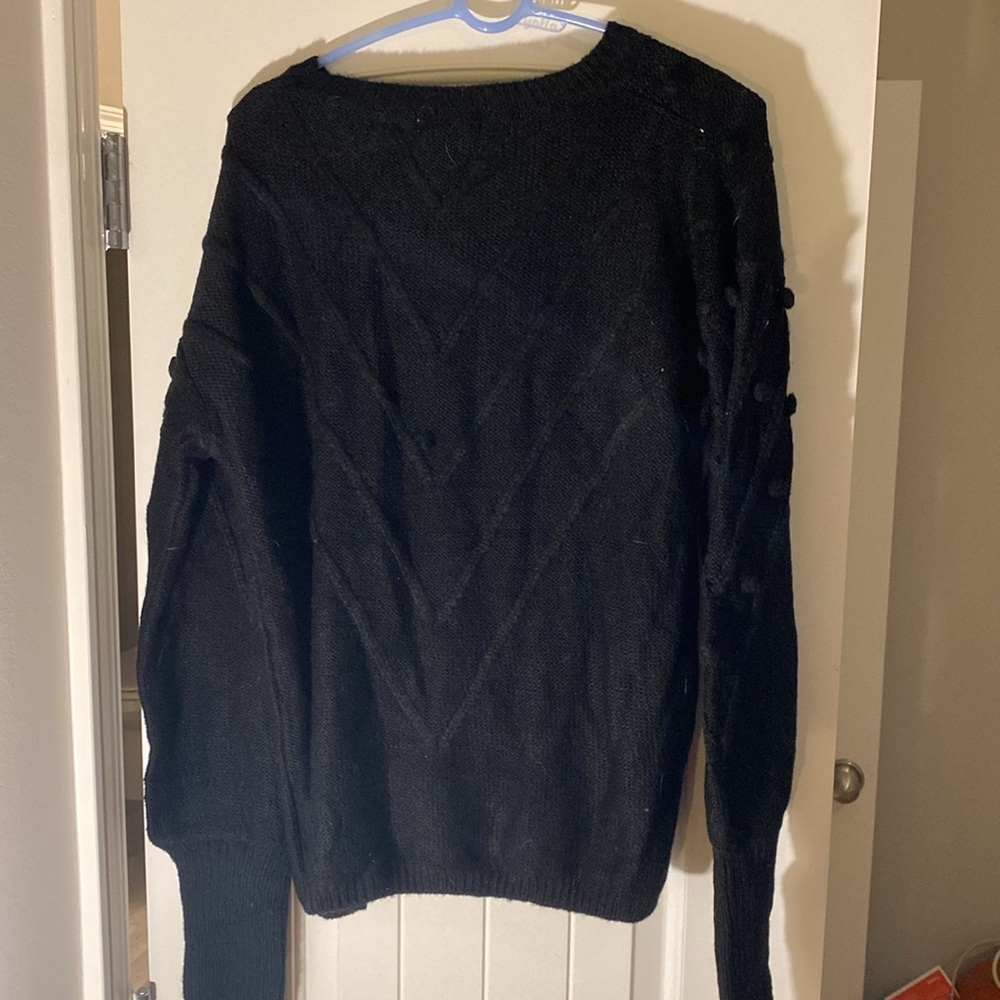 Sweater - Picture 4 of 4